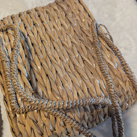 Basket backpack - Picture 10 of 10